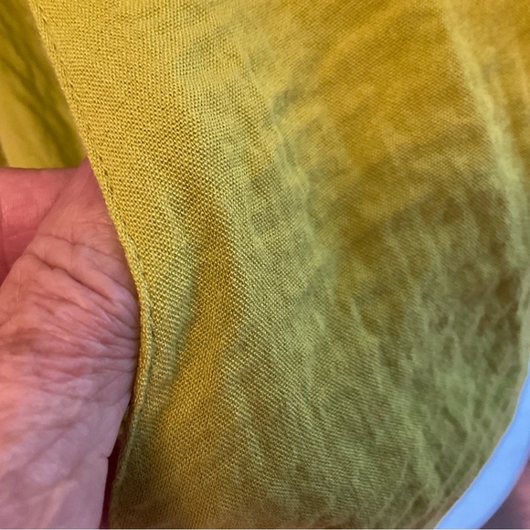 John Mark Chartreuse XS Mandarin Tunic with Black Shark Tooth Buttons Back Slit - Picture 13 of 16